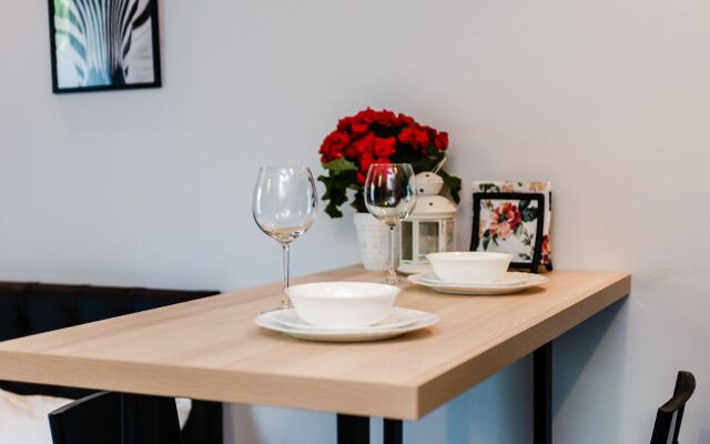 Апартаменты Мантулинская 10 (04)