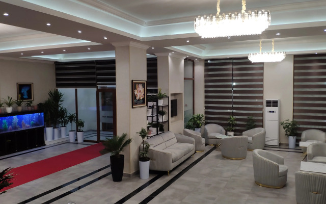 Grand Turon Plaza Hotel