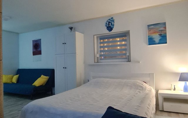 YanishHouse Guest House
