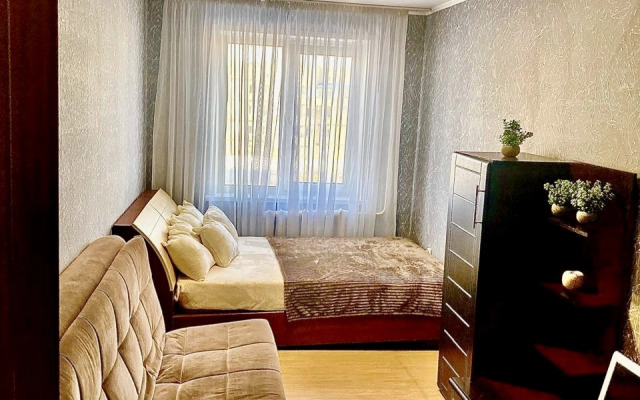 Квартира 2-комнатная с балконом на Октябрьском