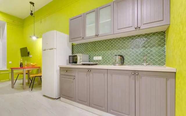 Apartments studiya na naberezhnoj VPiter na sutki