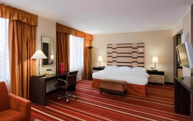 Отель AZIMUT Сити Отель Олимпик Москва World Atomic Week