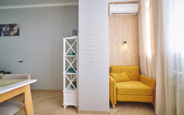 Апартаменты на проспекте Победы 43А