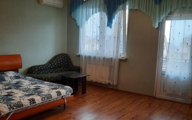 Gostevoy Dom na Tsitrusovoy