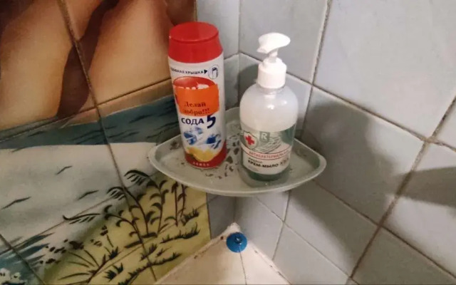 V Molodezhnom Kvartale, 1 Flat