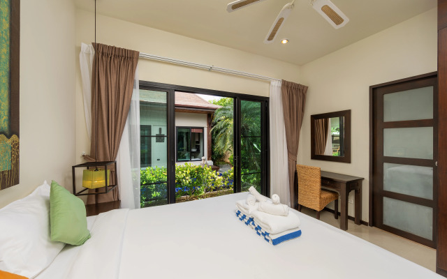 Savu 3BR Private Pool Nai Harn Beach Villa
