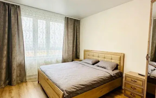2 Na Grenaderskoy Flat