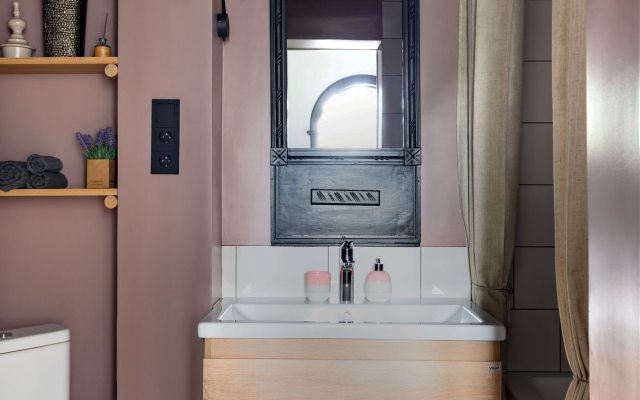 Апартаменты Уникальные на Большой Покровской