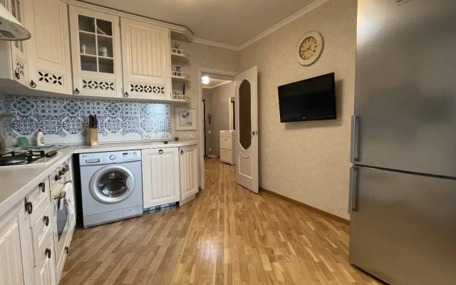 Na Ulitse K. Marksa 15 Apartments