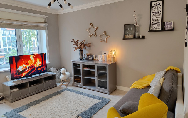 Uyutnaya u ozera Tikhoe Flat