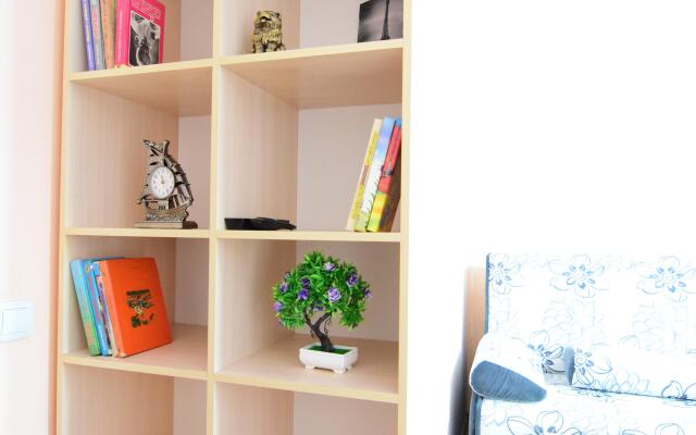 Апартаменты Тюменский тракт 6/1 ТЦ Аура