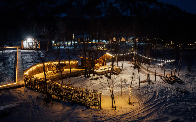 Glemping Khan Glamping Goloustnoye