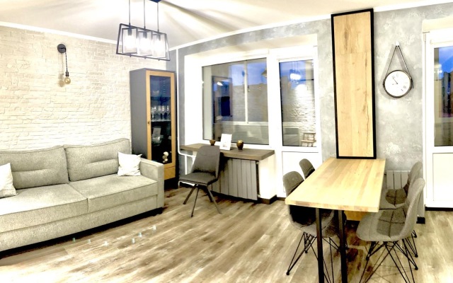 Shvedskie Dvukhkomnatnye Lyuks Nemiga Apartments