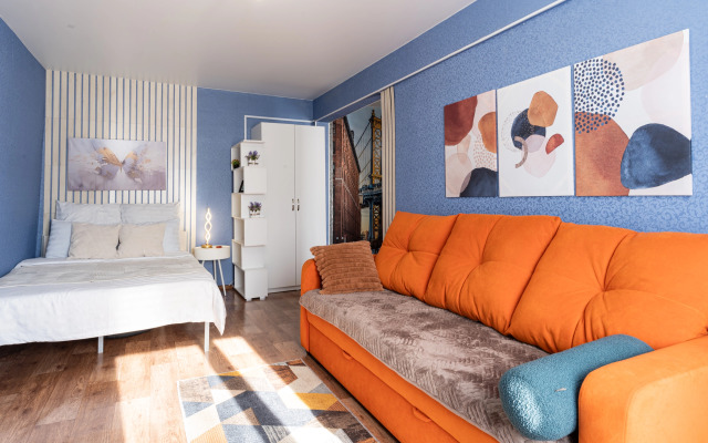 Апартаменты ВездеДома в самом центре Омска Яковлева 2