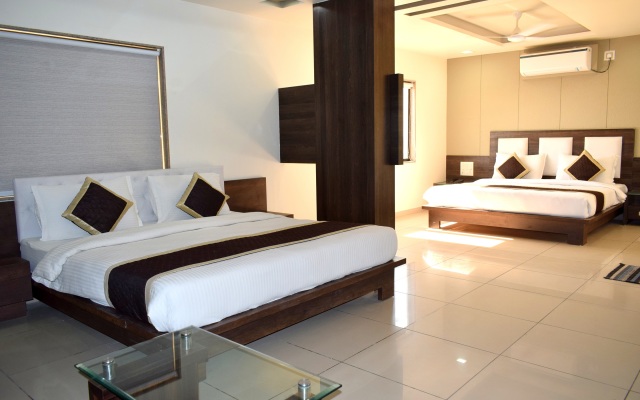 Krishna Inn Hotel