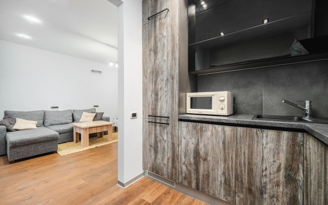Uyutnye V Tsentre Vozle Parka Apartments