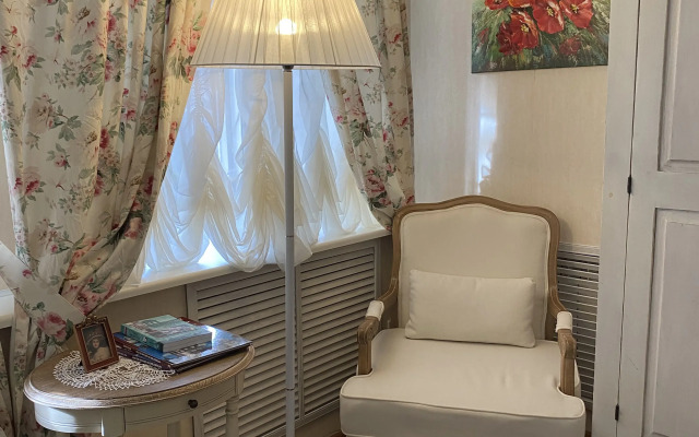 2-kh komnatnye apartamenty Klassik na Naberezhnoy Flat