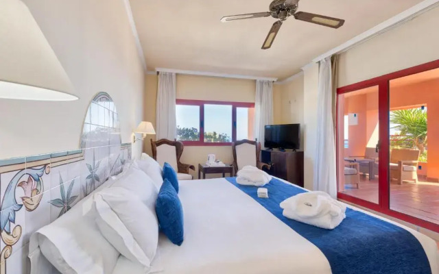 Ibersol Almuñecar Beach & Spa Hotel