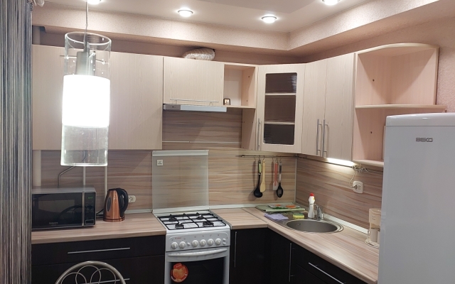 Квартира 2-х комнатная на Печорском проспект 57