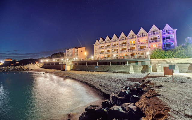 Rassvet Hotel