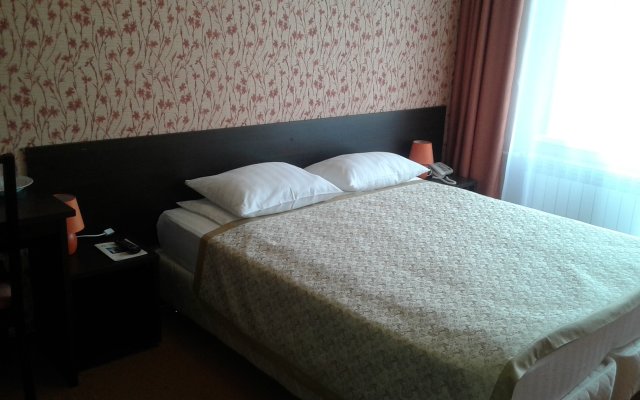 Parus Hotel