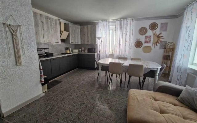 Na Beregu Morya Private House