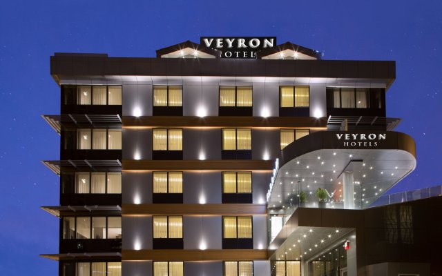 Отель Veyron Hotels & Spa