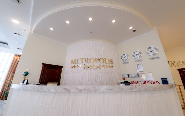 Metropolis Hotel