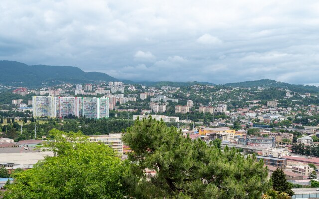 30 Kv Metrov V Tsentre Sochi Flat
