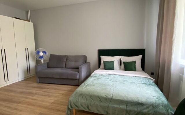 Na ul. SHvernika Flat