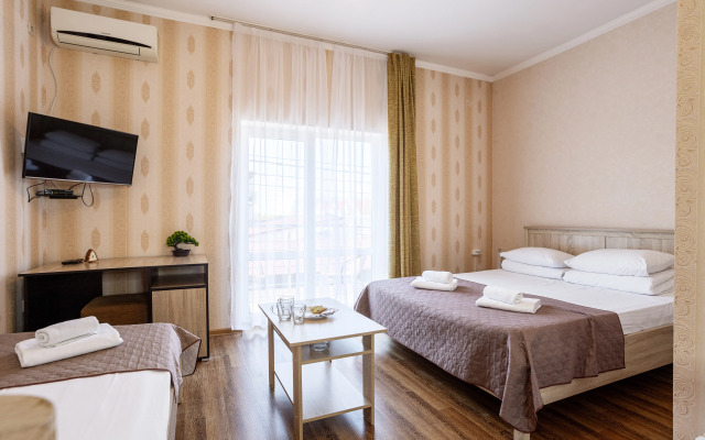 Lotos Guest House