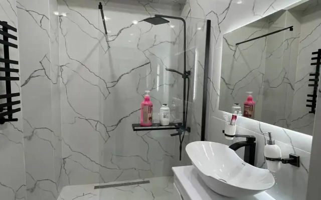 V tsentre Avtovokzal 11 Etazh Apartments