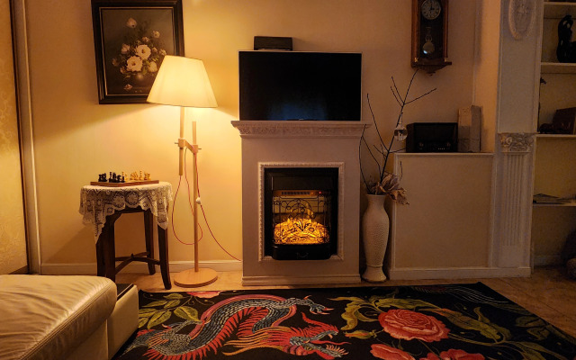 Апартаменты Амалиенау-Адальберт с камином