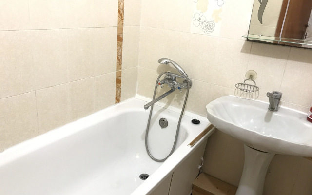 Na U. Kechkemetskaya 101 Flat