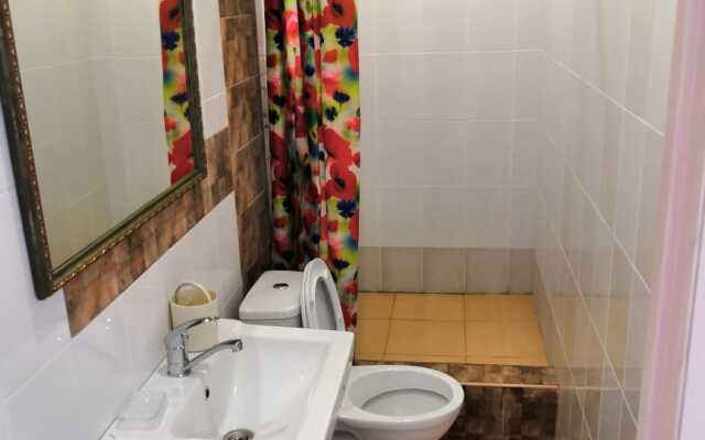Yablochko Guest House