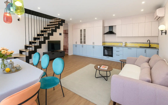 Апартаменты Просторная Двухэтажная