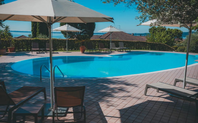 Отель AHG Riva Del Sole Hotel - Adults Only