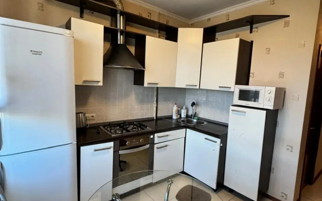 V Tsentre Bliz Naberezhnoy Flat