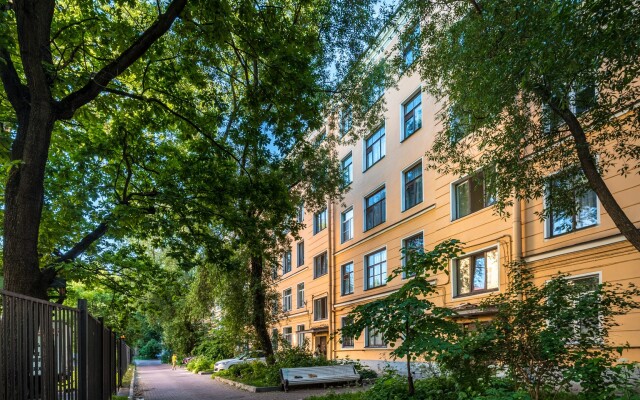 Апартаменты LetYourFlat  "Summer" 2 спальни