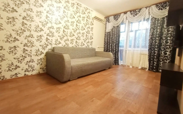 Апартаменты 2х Комнатные на Свердлова 48