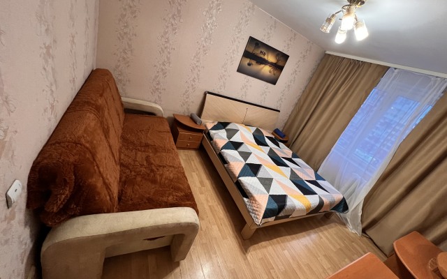Apartment 2kV East SEC Crystal Cozy on Permyakova 86