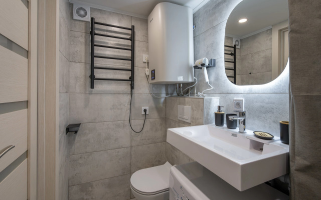 Квартира уютная студия с дизайнерским ремонтом