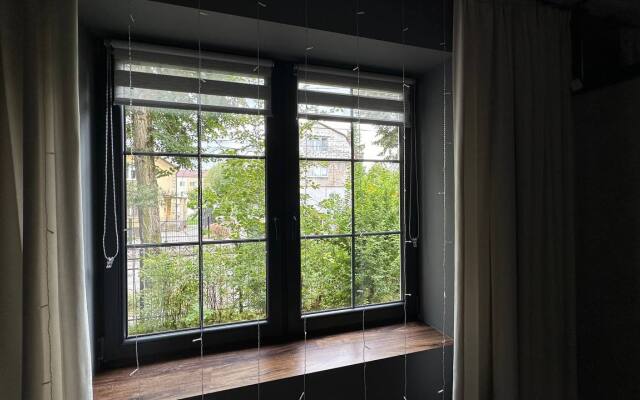 Uyutnaya kvartira v tsentre Amalienau Flat