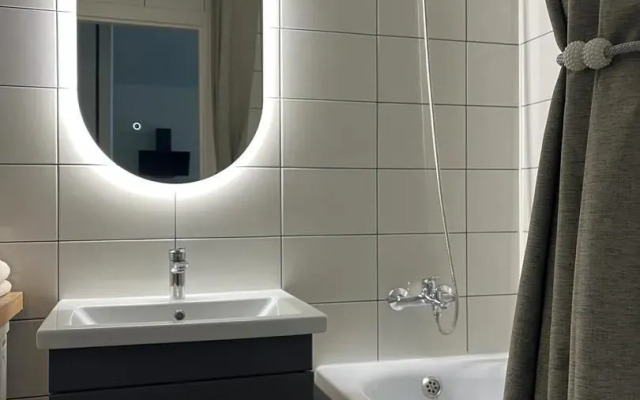 V Mikrorayone Belaya Dacha Flat