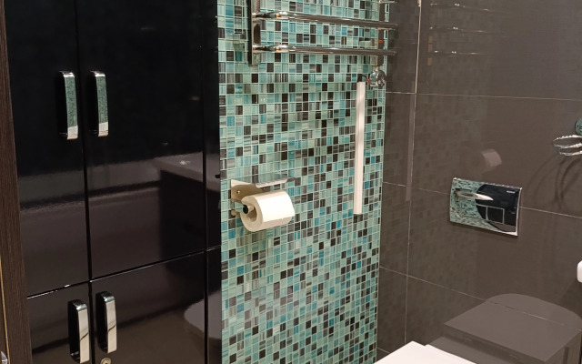Vidovaya S Dzhakuzi Flat
