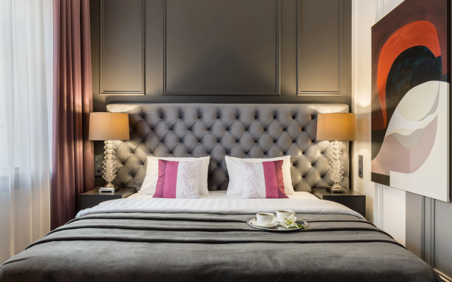 Апартаменты на Подъездном Переулке 13