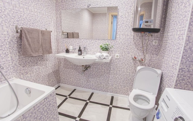 Апартаменты Двухкомнатная квартира на набережной