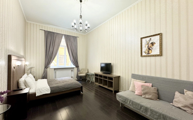 Квартира SpbStay Просторная Возле Дворцовой Площади и Эрмитажа (до 16 чел) — фото 5