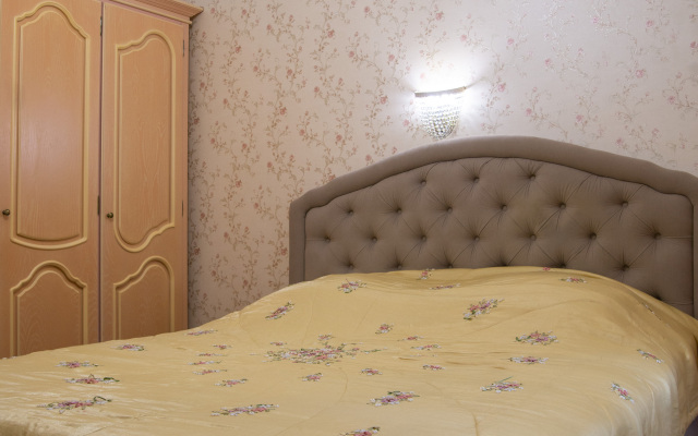 Апартаменты на Советов 12