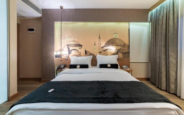 Boutique Saint Sophia Hotel